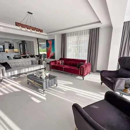 8 Sleeps Modern Designed Private Pool Luxury - Awz 315 *