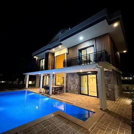 וילה 8 Sleeps Modern Designed Private Pool Luxury - Awz 315